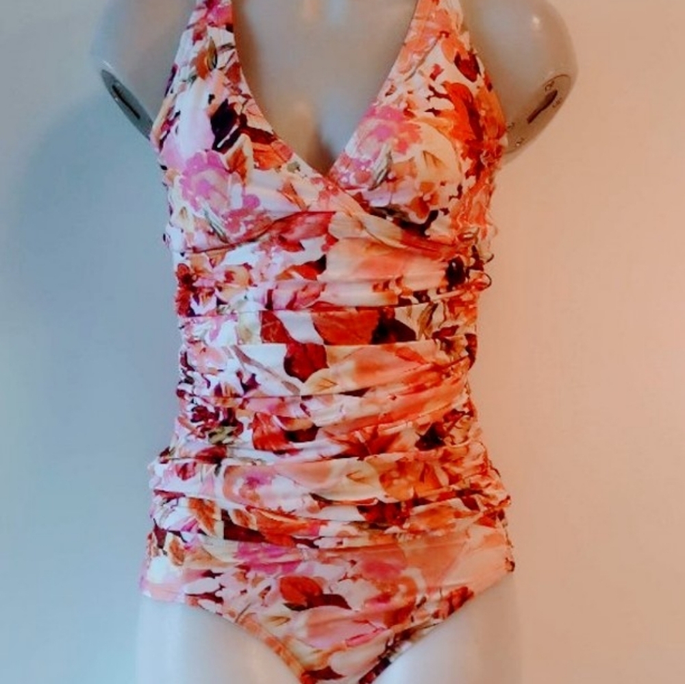 NWOT La Blanca 2 piece Floral tankini M